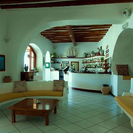 Hotel Cincotta Panarea Extérieur photo