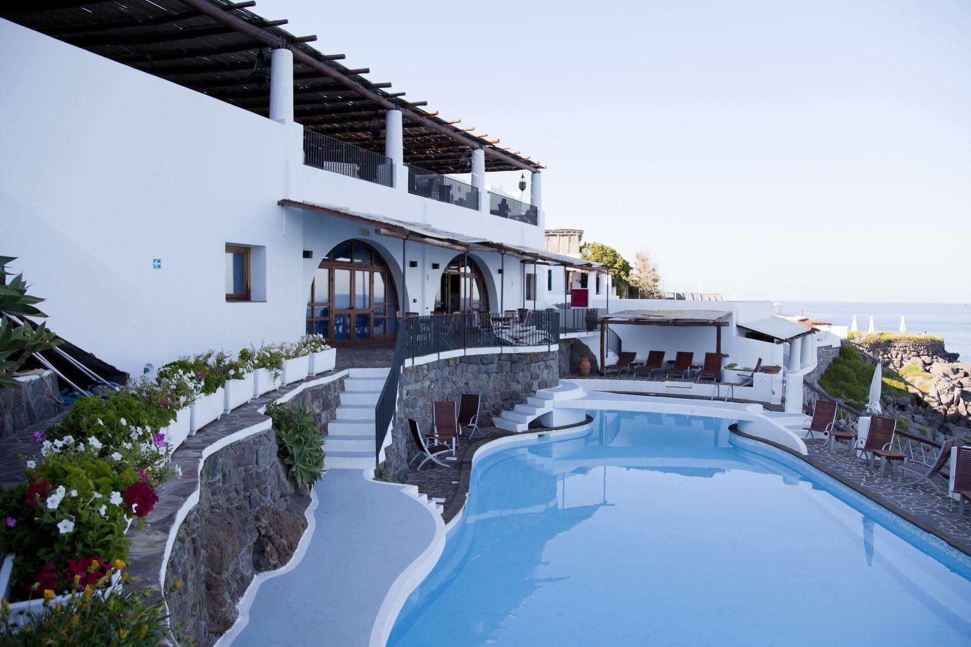 Hotel Cincotta Panarea Extérieur photo