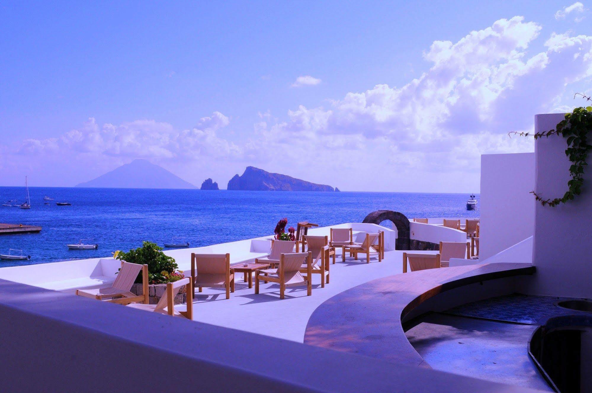 Hotel Cincotta Panarea Extérieur photo